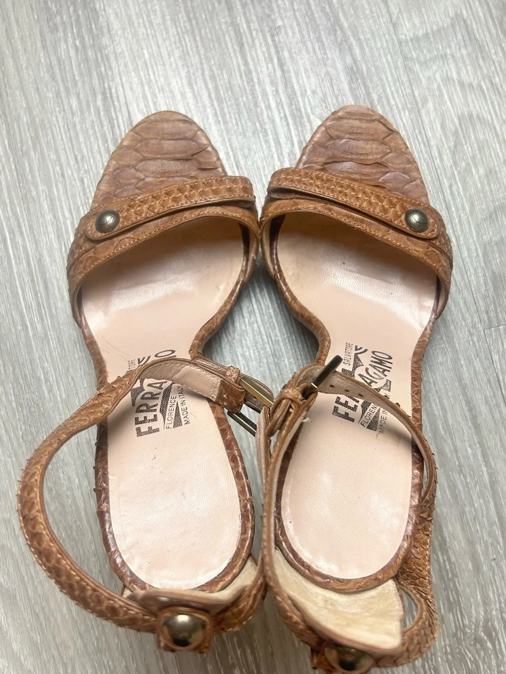 Salvatore Ferragamo Vintage Brown Snakeskin Platform High Heel Strappy 7.5 B